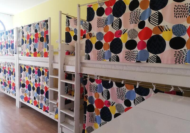 Кровать в Общей Комнате, Lorf Hostel&coffee