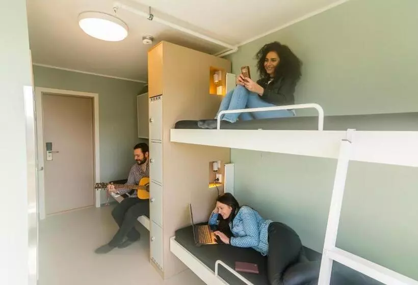 スタンダード４人部屋, Bergen Hostel Montana