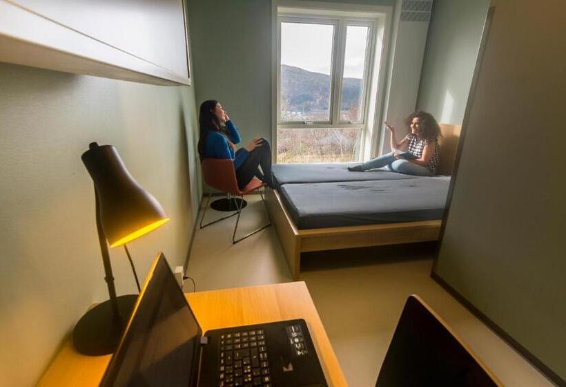 Семейный Номер, Bergen Hostel Montana