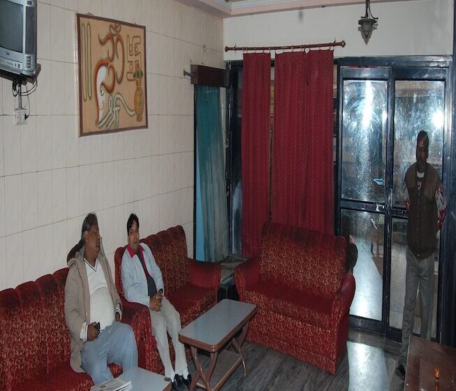 اتاق لوکس, Aditya Palace