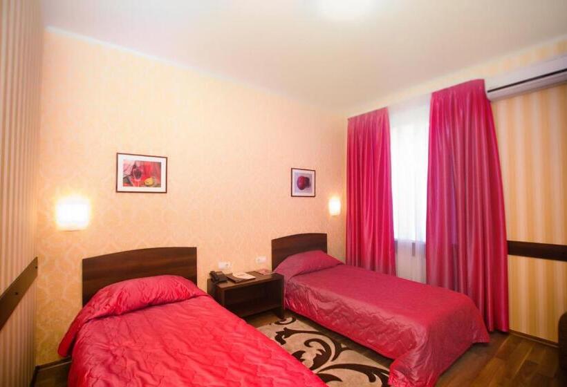 اتاق استاندارد, City Club