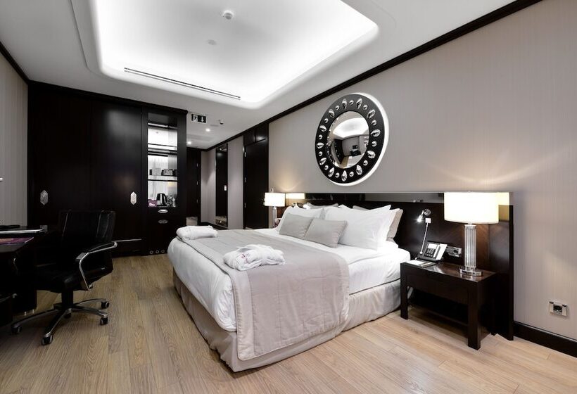 Номер Стандарт, Crowne Plaza Bursa Convention Center & Thermal Spa, An Ihg