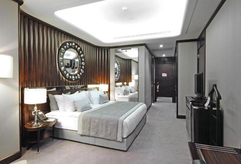 اتاق اجرایی با تخت بزرگ, Crowne Plaza Bursa Convention Center & Thermal Spa, An Ihg