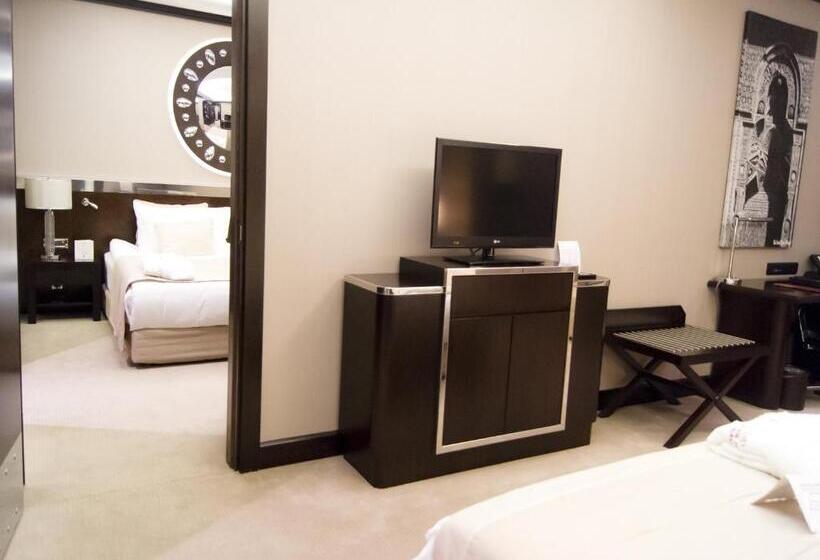 اتاق استاندارد, Crowne Plaza Bursa Convention Center & Thermal Spa, An Ihg