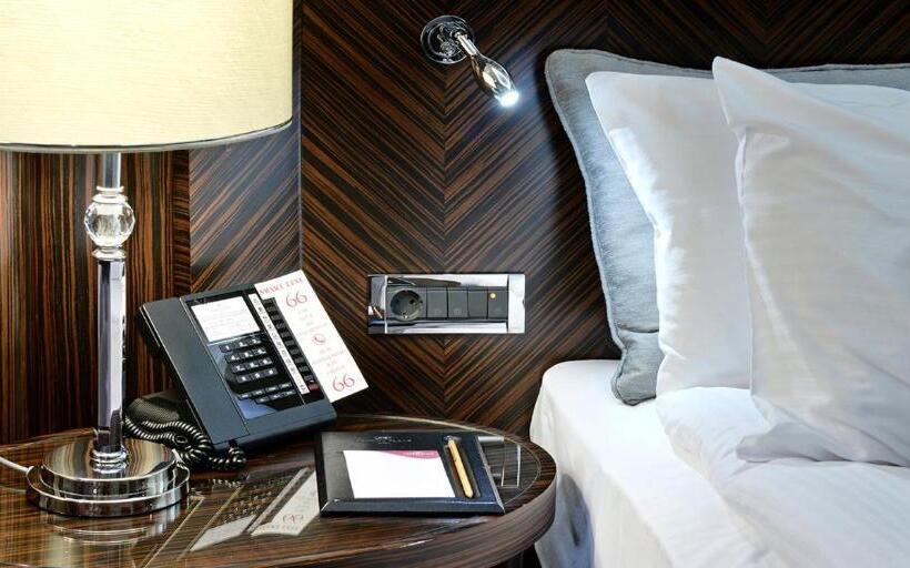 Номер Superior, Crowne Plaza Bursa Convention Center & Thermal Spa, An Ihg