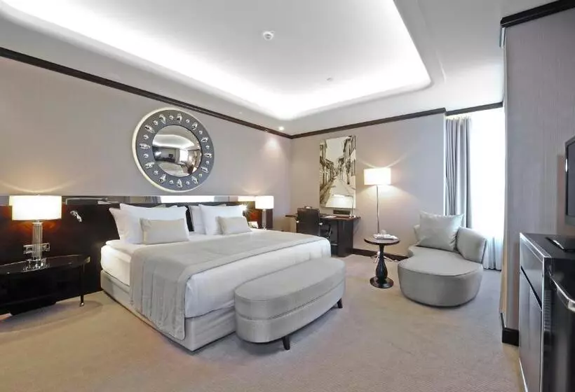 اتاق سوپریور, Crowne Plaza Bursa Convention Center & Thermal Spa, An Ihg