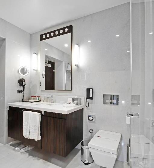 Номер Superior Кровать Кинг, Crowne Plaza Bursa Convention Center & Thermal Spa, An Ihg