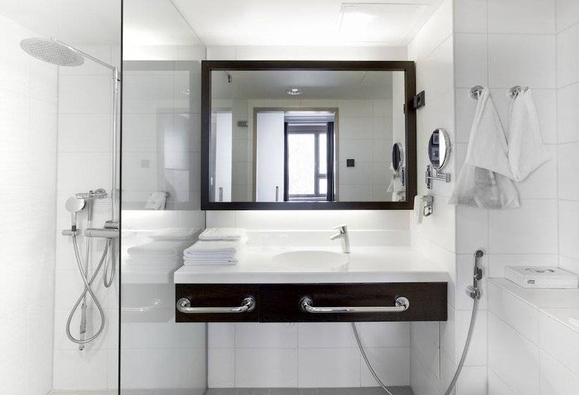 חדר סופריור עם מיטת קינג, Holiday Club Saimaan Rauha