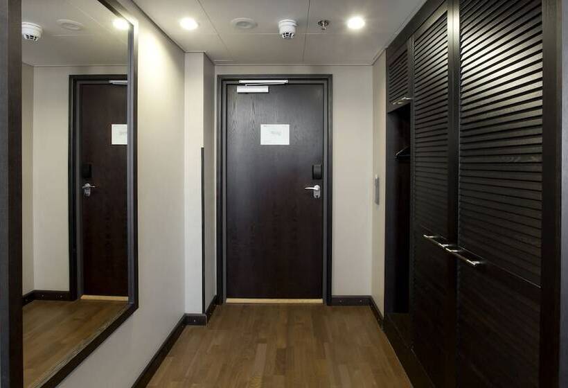 חדר סופריור עם מיטת קינג, Holiday Club Saimaan Rauha