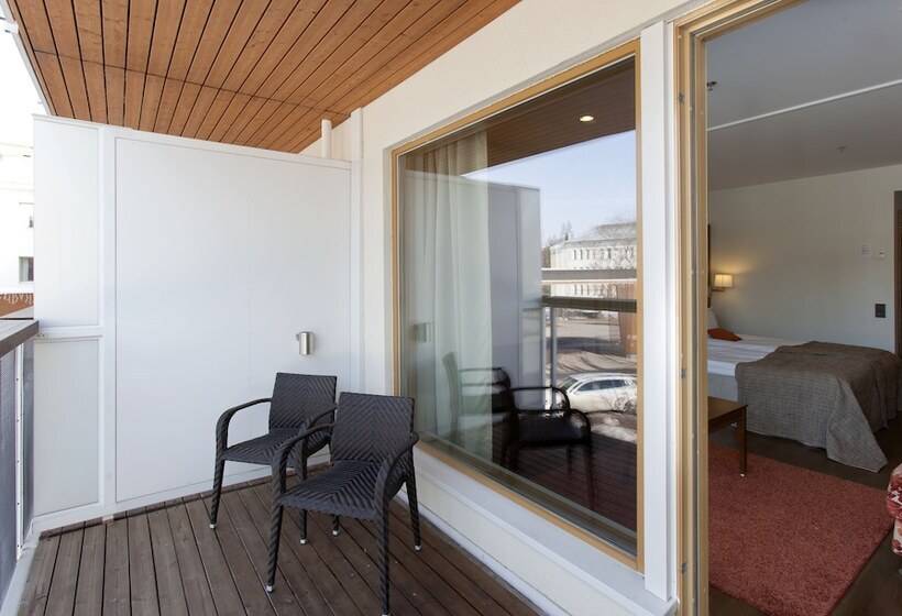 חדר משפחתי, Holiday Club Saimaan Rauha