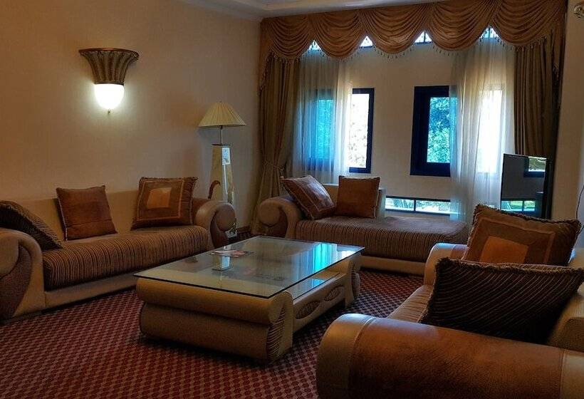 سوییت جونیور, Imperial Resort Beach