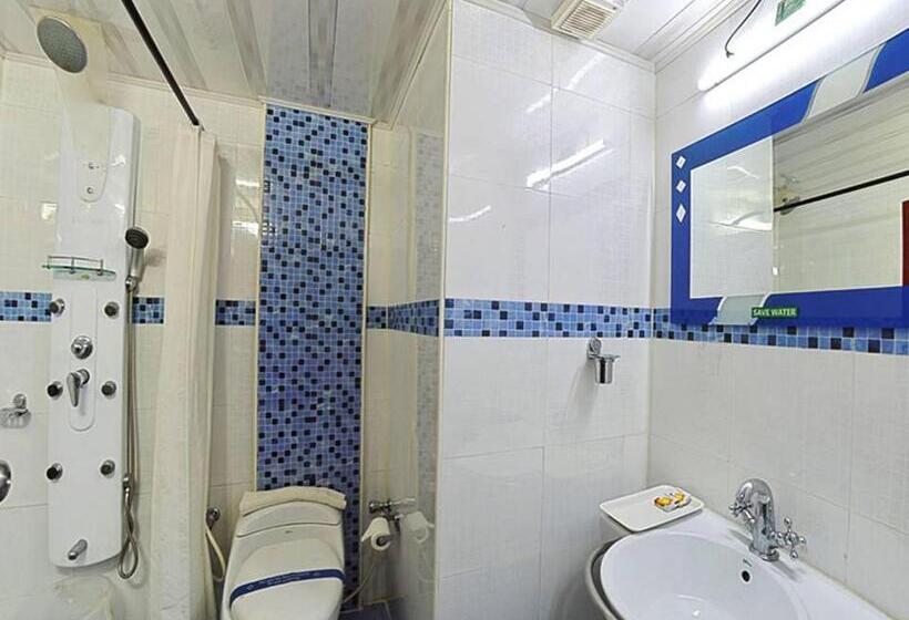 اتاق لوکس, Ponmariresidency