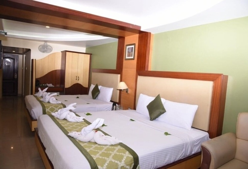 اتاق خانوادگی, Ponmariresidency