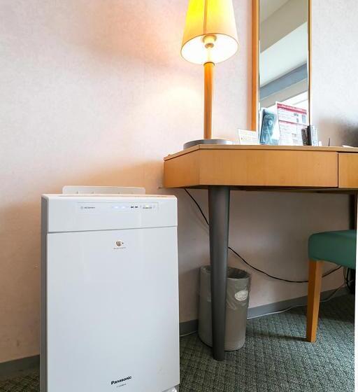 غرفة قياسية, Yokohama Techno Tower