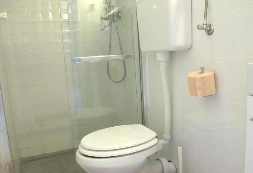 Quarto Triplo Estandar, Centar Guesthouse