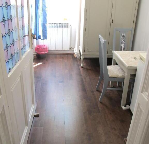 חדר סטנדרט לשלושה, Centar Guesthouse