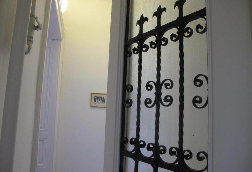 חדר סטנדרט לארבעה, Centar Guesthouse