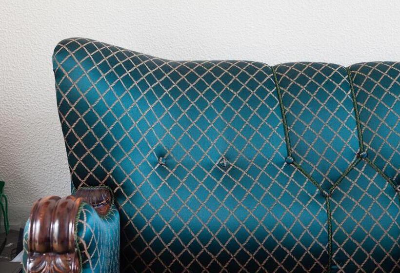 اتاق استاندارد با سرویس بهداشتی مشترک, Guesthouse Galtafell