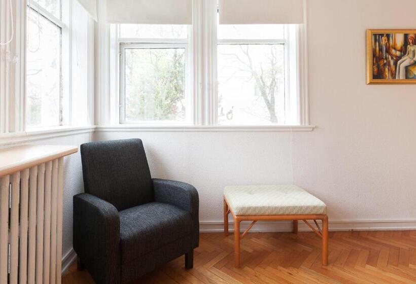 آپارتمان 1 خوابه, Guesthouse Galtafell