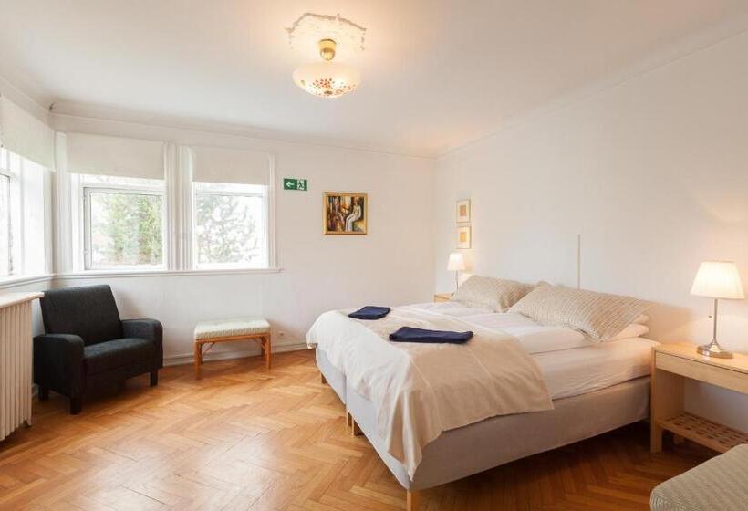 آپارتمان 1 خوابه, Guesthouse Galtafell