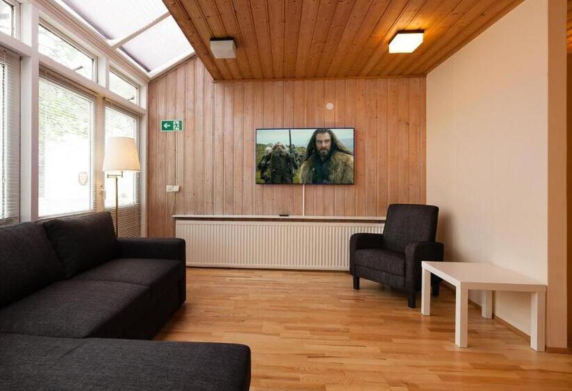 استودیوی استاندارد, Guesthouse Galtafell