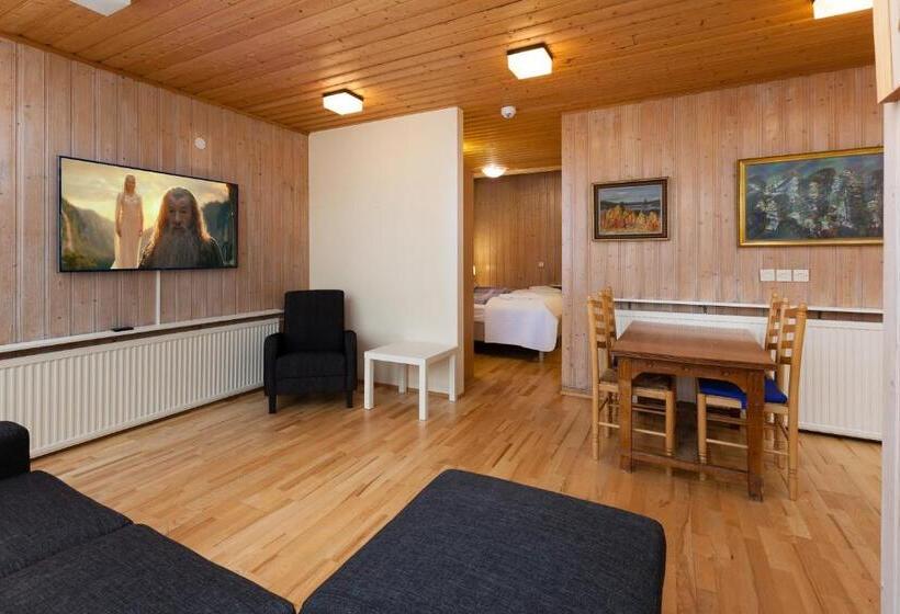 استودیوی استاندارد, Guesthouse Galtafell