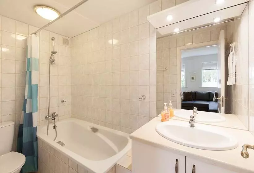 آپارتمان 1 خوابه, Guesthouse Galtafell