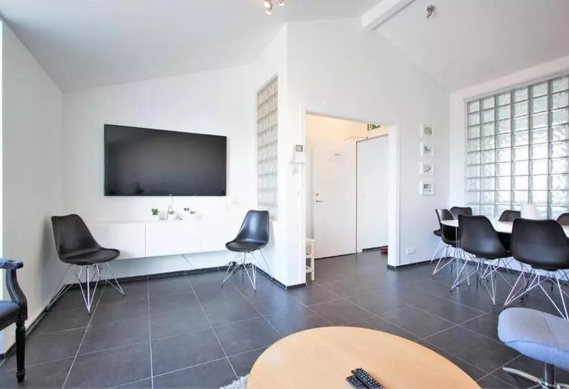 1 Bedroom Penthouse Apartment, Odinn Reykjavik Apartments