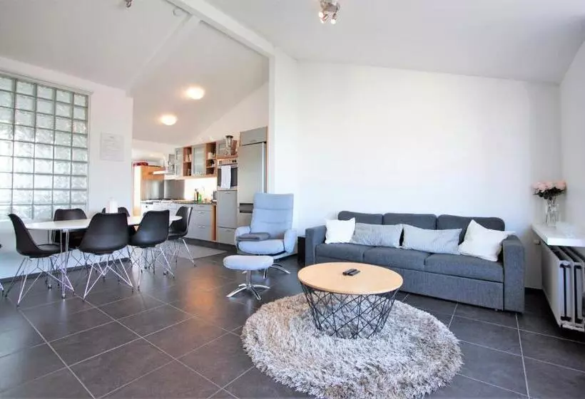 1 Bedroom Penthouse Apartment, Odinn Reykjavik Apartments