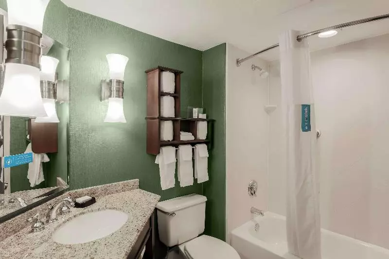 身障者適用スタンダードルーム, Holiday Inn Express Hotel & Suites Lebanon, An Ihg