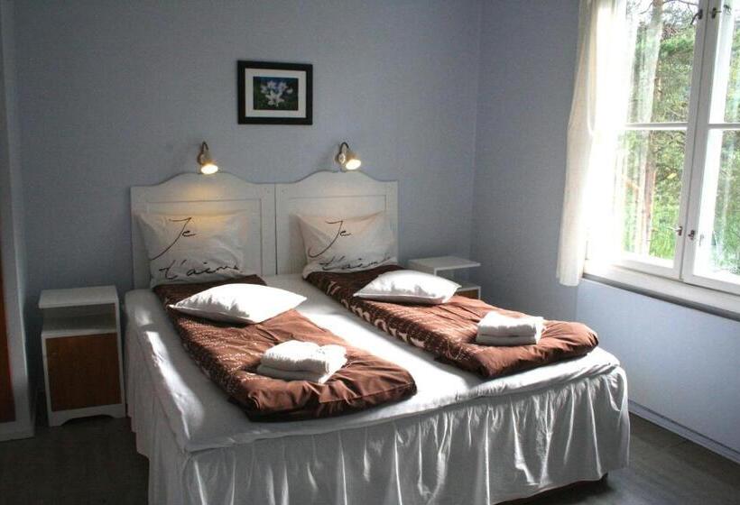 패밀리 룸 공용 욕실, Furulund Pensjonat