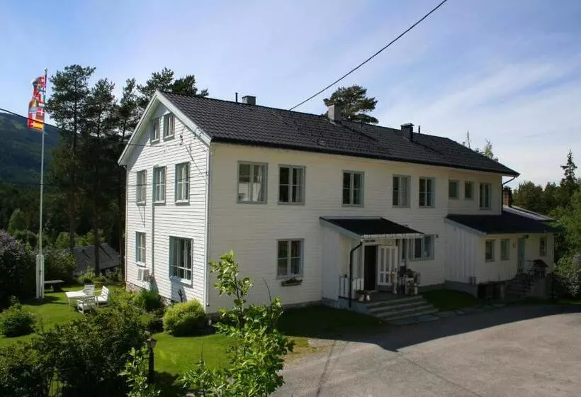 浴室共有ファミリールーム, Furulund Pensjonat