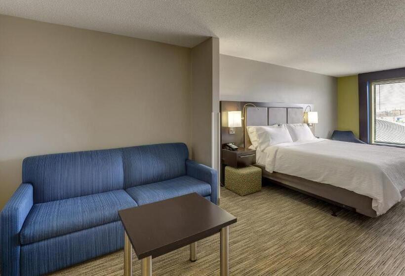 Люкс Кровать Кинг, Holiday Inn Express Hotel & Suites Bryan Montpelier, An Ihg