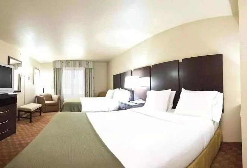 اتاق استاندارد, Holiday Inn Express Hotel & Suites Muskogee, An Ihg