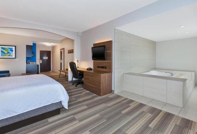 Люкс Кровать Кинг, Holiday Inn Express Hotel & Suites Warminster Horsham, An Ihg