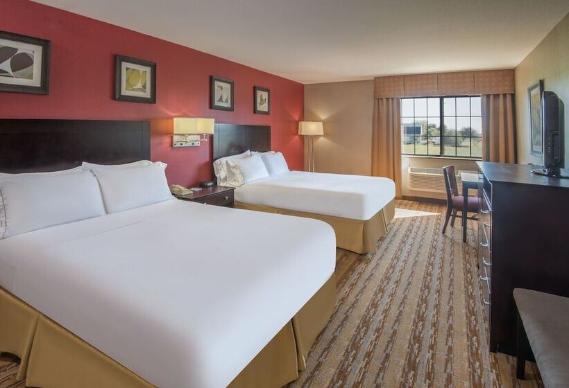 חדר סטנדרט, Holiday Inn Express Hotel & Suites Wauseon, An Ihg