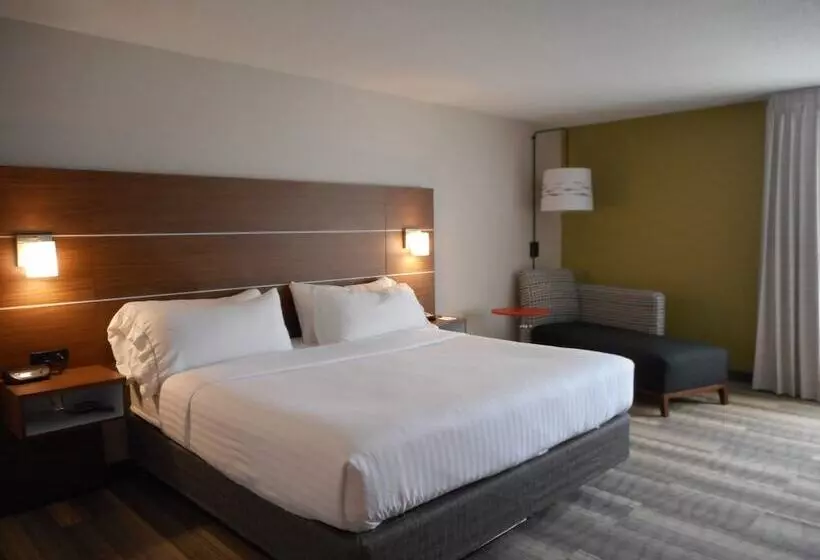 スタンダードルーム, Holiday Inn Express Fairfield, An Ihg