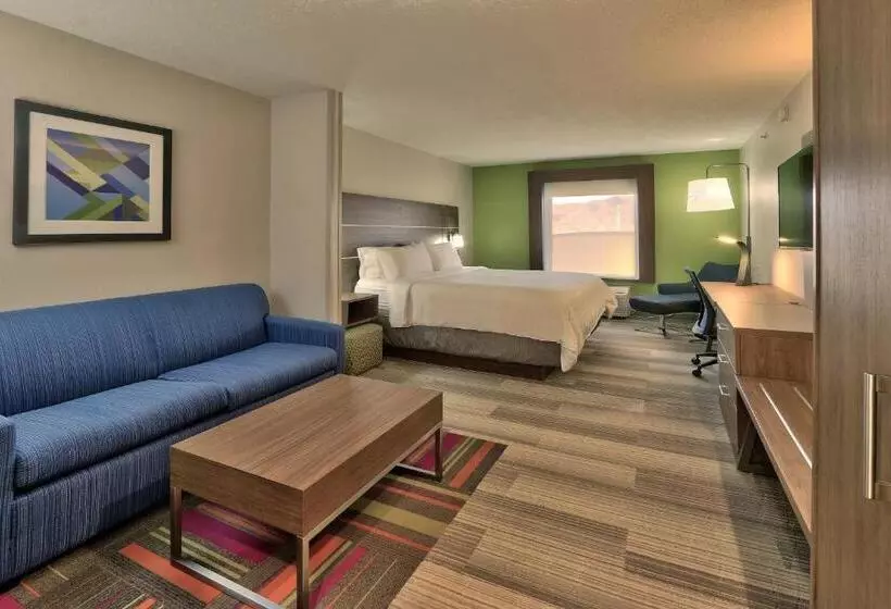キングサイズベッドのスイートルーム, Holiday Inn Express Socorro, An Ihg