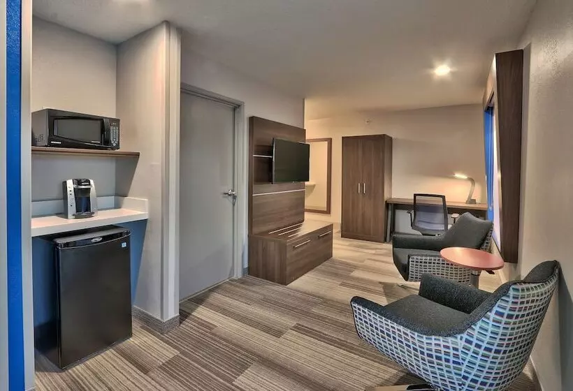 スイート, Holiday Inn Express Socorro, An Ihg