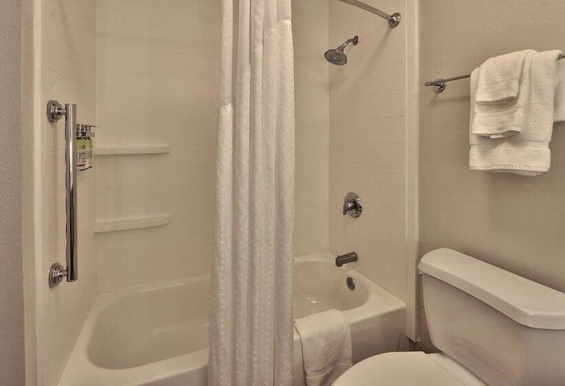 جناح, Holiday Inn Express Socorro, An Ihg