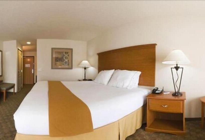 Номер Стандарт Адаптированный для Инвалидов, Holiday Inn Express Socorro, An Ihg