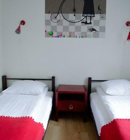 اتاق استاندارد, Red Nose Hostel With Self Check In