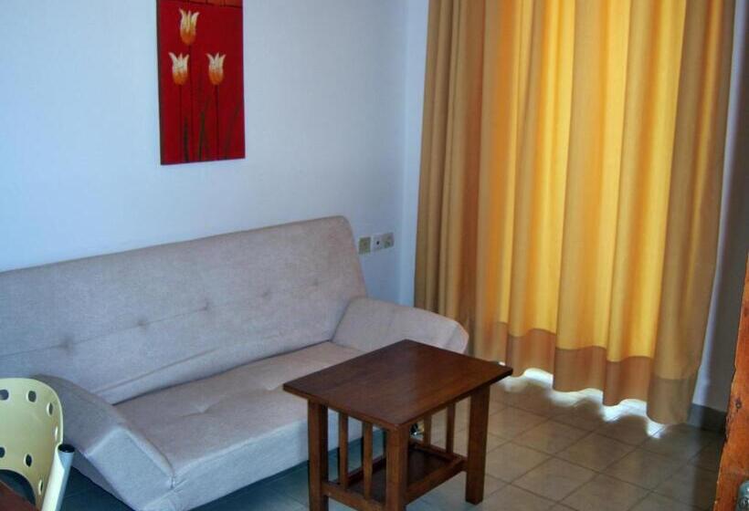 海の見える１ベッドルームアパートメント, Fantasia Hotel Apartments