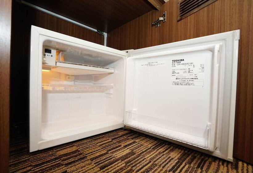 标准间, Fukuoka Toei