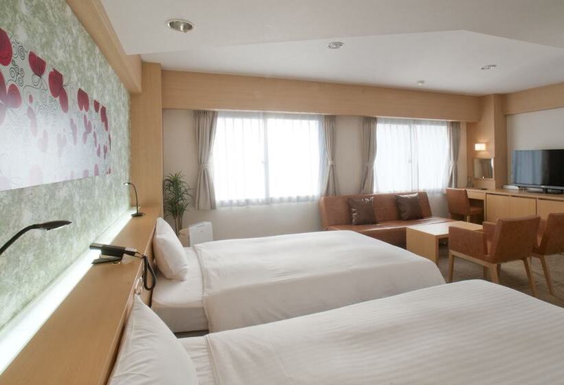 高级大房间, Fukuoka Toei