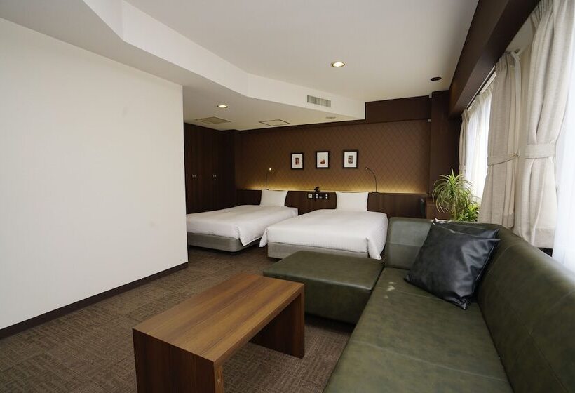 Номер Superior, Fukuoka Toei