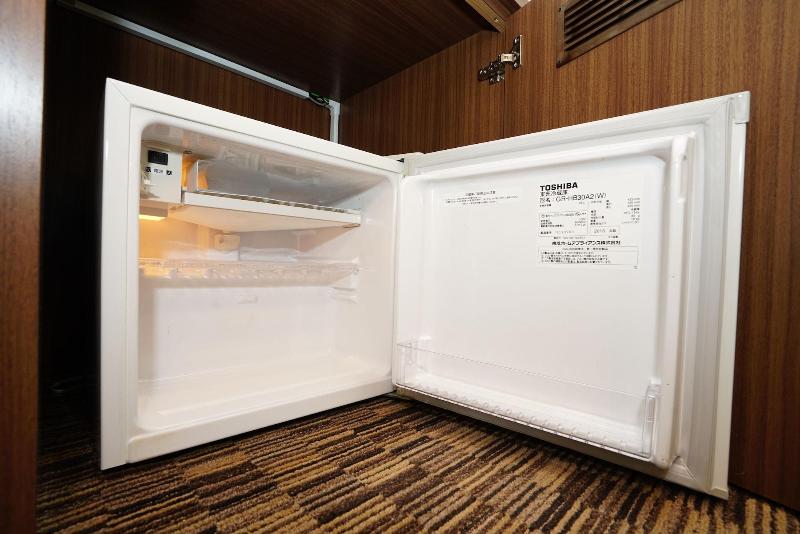 标准间, Fukuoka Toei