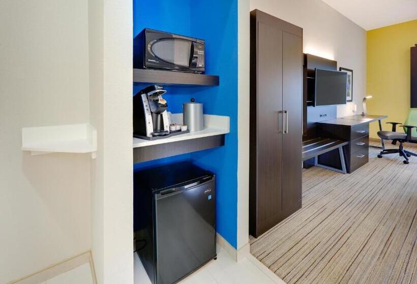 Стандартный Номер Кровать Кинг, Holiday Inn Express Hotel & Suites Cleburne, An Ihg