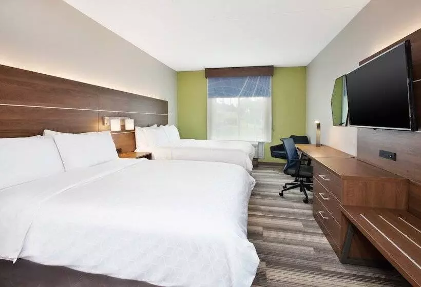 スイート, Holiday Inn Express Hotel & Suites Warrenton, An Ihg