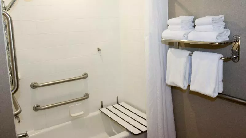 Standard-invahuone King-vuode, Holiday Inn Express & Suites Cheney, An Ihg